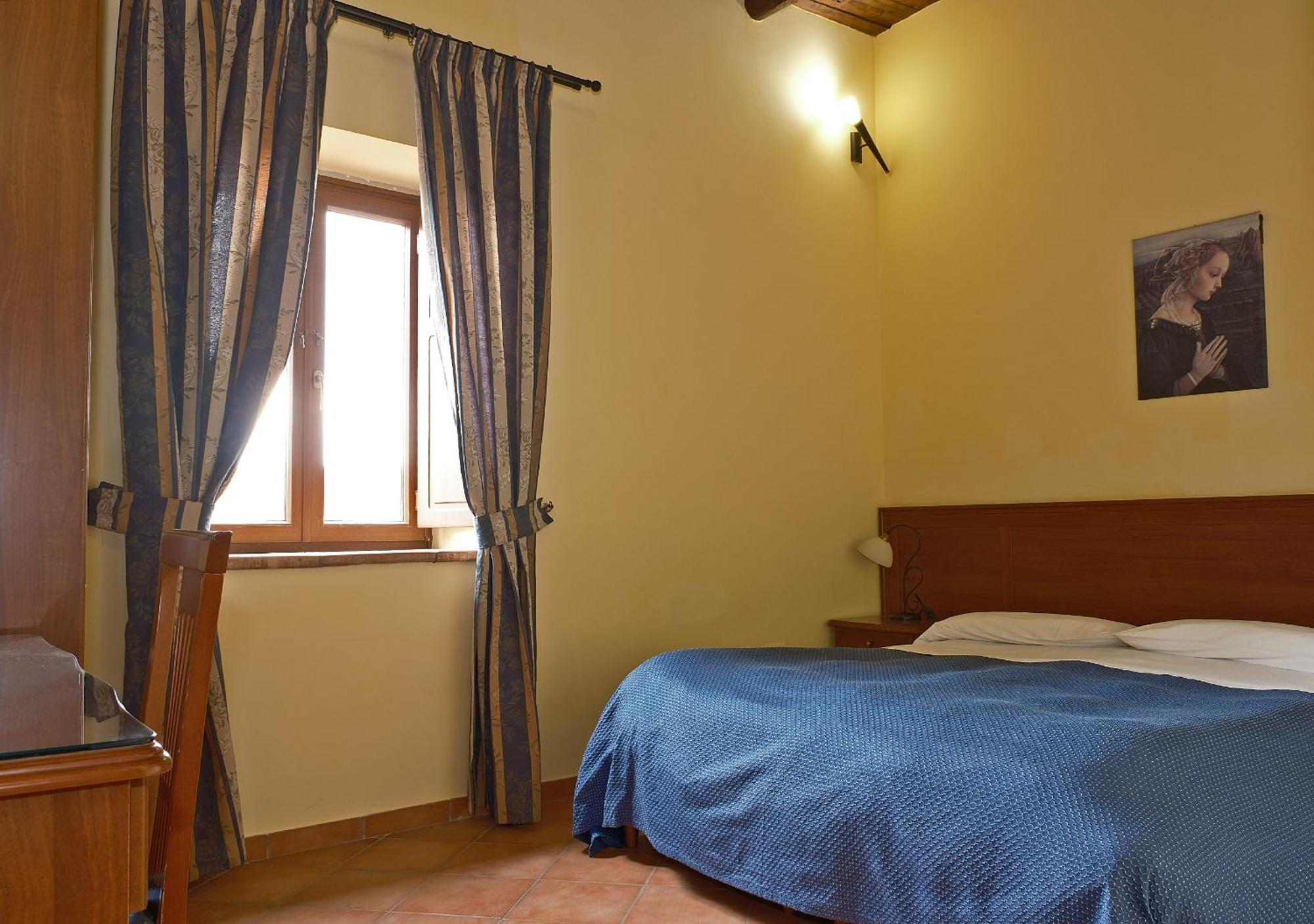 Conte Spencer Bed & Breakfast Caserta Vecchia Exterior photo